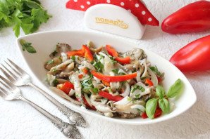 Маринованные вешенки с болгарским перцем