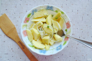 Картофель с сельдереем в духовке