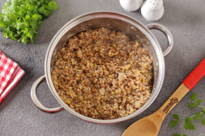 Гречневая каша с горохом