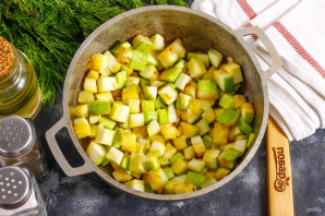 Суп из кабачков с креветками