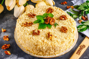 Торт "Наполеон" с грецкими орехами