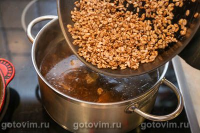 Шотландский суп с белыми грибами и перловкой Шотландский суп с белыми грибами и перловкой