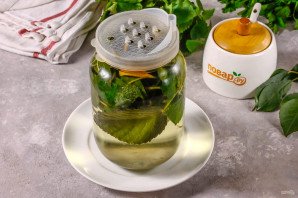 Компот из листьев вишни на зиму Компот из листьев вишни на зиму