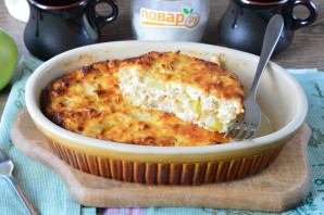 Творожная запеканка с геркулесом и яблоками