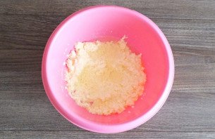 Творожный рулет с клюквой