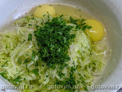 Кабачковый рулет в духовке