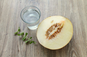 Дынная водка Дынная водка