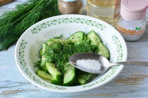 Шведский салат из огурцов