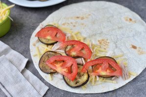 Кесадилья с курицей и баклажанами