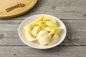 Пшенная каша с яблоком в мультиварке