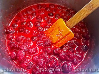 Песочный пирог с вишней