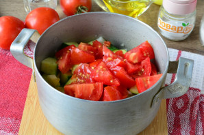 Цукини с помидорами и перцем на зиму