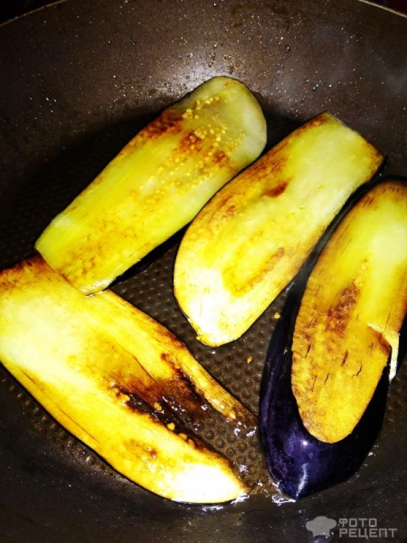 Рецепт: Баклажановая запеканка - с мясным фаршем "Обжорка летняя"