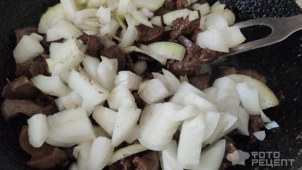 Рецепт: Блинчики фаршированные куриными потрошками - Просты в приготовлении и вкусные!