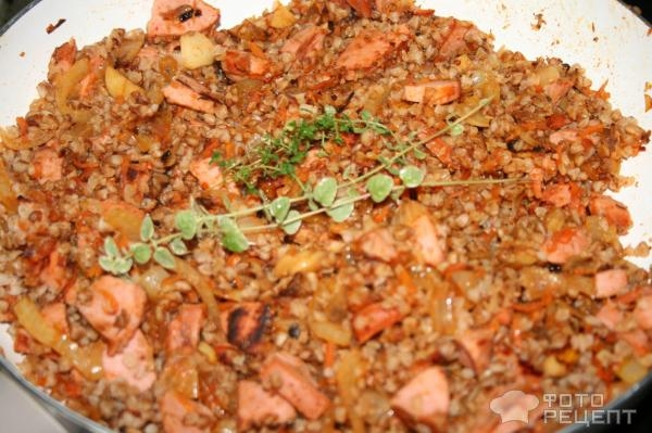Рецепт: Гречка по-купечески - с сардельками
