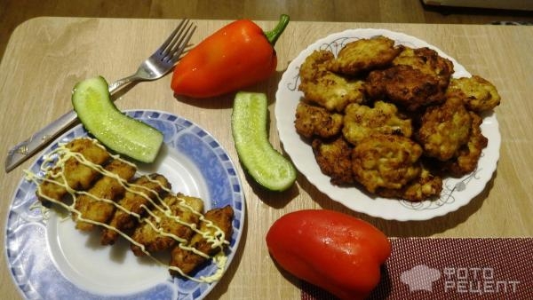 Рецепт: Оладьи из рубленной куриной грудки с соевым соусом - Очень вкусные, нежные и быстро.