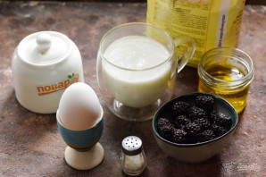 Оладьи с ежевикой