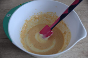 Муссовый яблочный торт