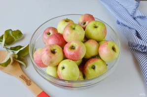 Яблоки, моченые на зиму Яблоки, моченые на зиму