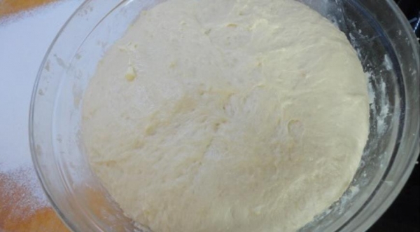 Сдобные улитки с заварным кремом, пошаговый рецепт с фото