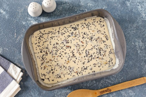 Пирог с маринованными грибами и картофелем Пирог с маринованными грибами и картофелем