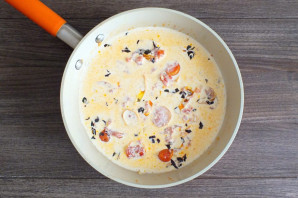 Горбуша со шпинатом и сливками Горбуша со шпинатом и сливками