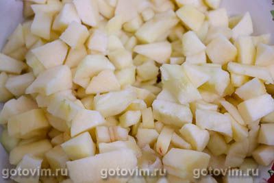 Булочки с яблоками и корицей