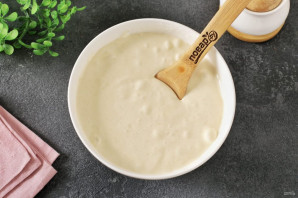 Шарлотка с брусникой