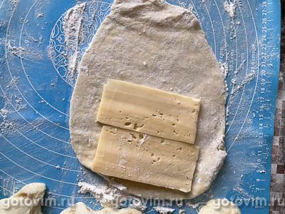 Сосиски в тесте с сыром Сосиски в тесте с сыром