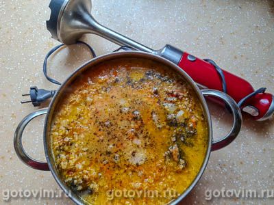 Турецкий чечевичный суп-пюре с паприкой и мятой