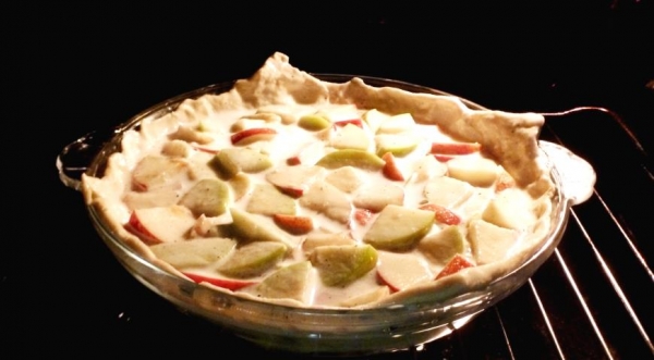 Яблочный пирог со сливочной заливкой, пошаговый рецепт с фото Яблочный пирог со сливочной заливкой, пошаговый рецепт с фото