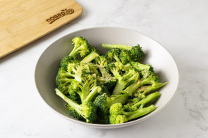 Чипсы из брокколи Чипсы из брокколи