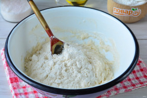 Постный пирог с персиками