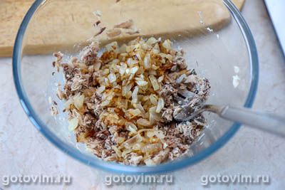 Яйца, фаршированные консервированной рыбой