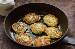 Оладьи из кабачков с рикоттой
