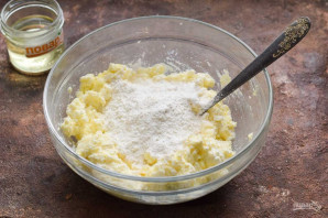 ПП шарлотка с яблоками и творогом