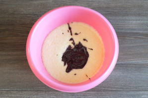 Шоколадное печенье с кракелюрами