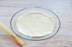 Пирог с вишней и абрикосами