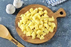 Гороховый суп с нутом и копченостями