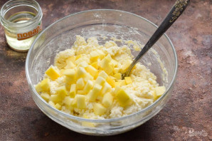 ПП шарлотка с яблоками и творогом