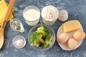 Кексы с брокколи и сыром