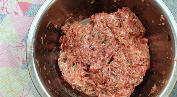 Чебуреки с мясом - пузырчатые и сочные, пошаговый рецепт с фото