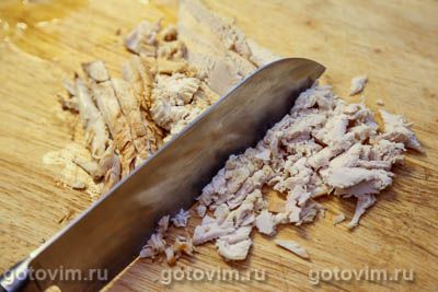 Булочки-завитушки с курицей и яйцом