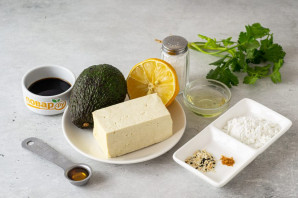 Закуска из тофу с авокадо