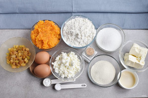 Пирог из тыквы в мультиварке