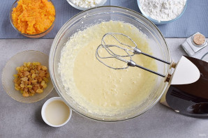 Пирог из тыквы в мультиварке