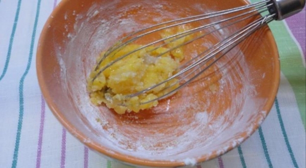 Сдобные улитки с заварным кремом, пошаговый рецепт с фото