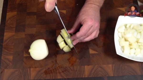 Мясо в соевом соусе в казане с болгарским перцем по-русски. Мясо в соевом соусе в казане с болгарским перцем по-русски.