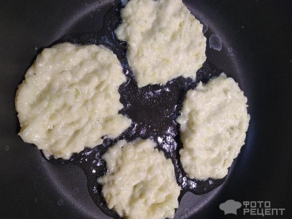 Рецепт: Безглютеновые кабачковые оладьи - для малышей и взрослых)