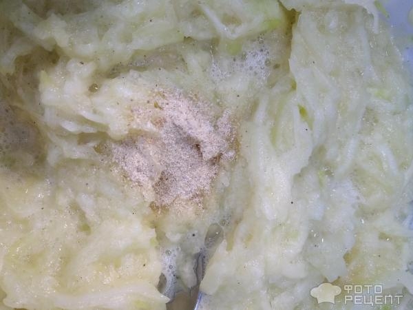 Рецепт: Безглютеновые кабачковые оладьи - для малышей и взрослых)